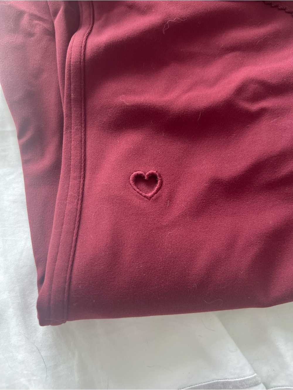 Lululemon Groove No Line HR Flared Pant Burgundy Bay Heart - Picture 7 of 9